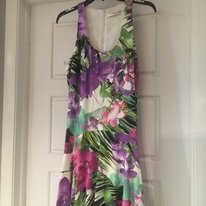 Trina Turk - Adorable floral dress